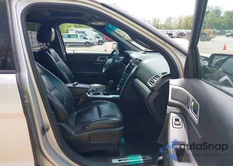 2014 Ford Explorer Sport z USA, uszkodzony, nr VIN 1FM5K8GT0EGA10178